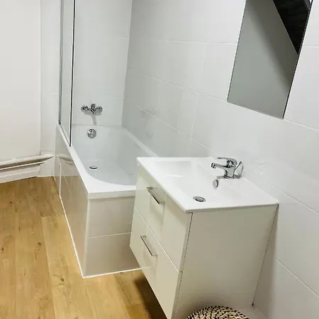 Appart De Charme, 4 Pers, Coeur De Ville Apartamento